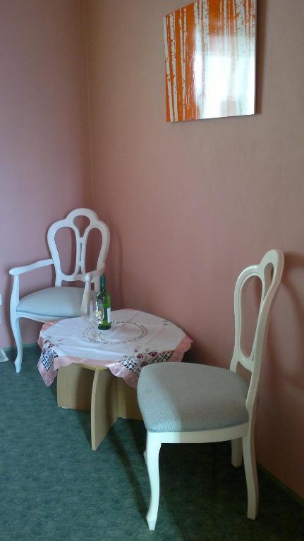 Hotel Bax Znojmo Esterno foto